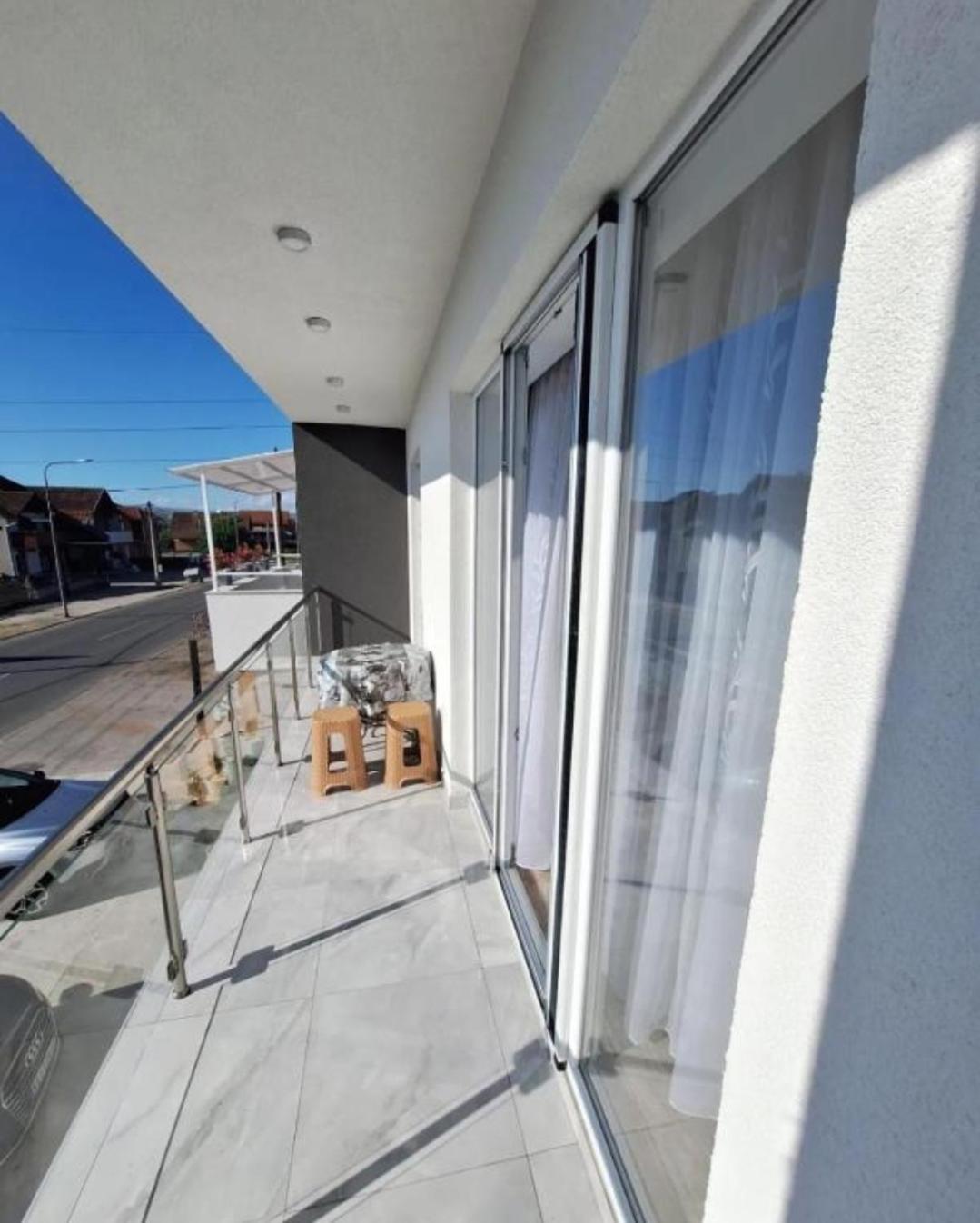 Apartmani Koki Kladovo Zewnętrze zdjęcie