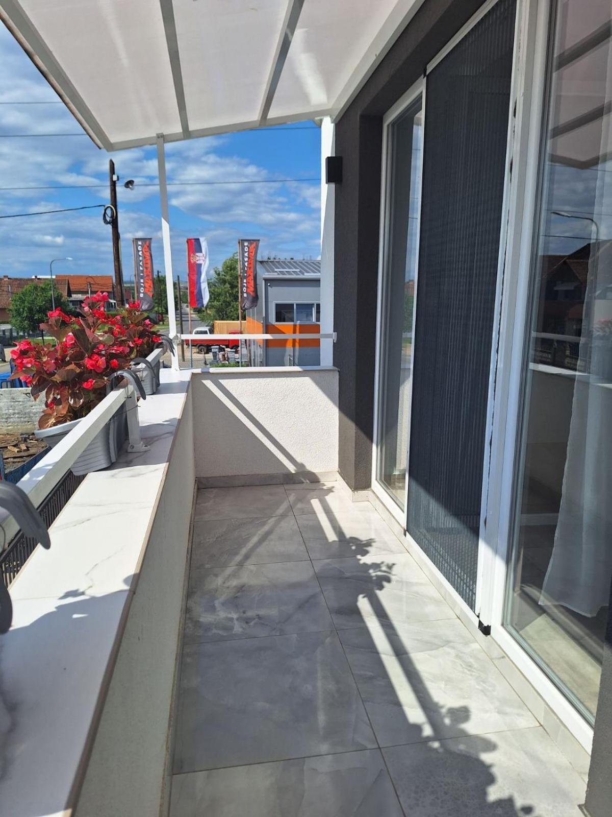 Apartmani Koki Kladovo Zewnętrze zdjęcie