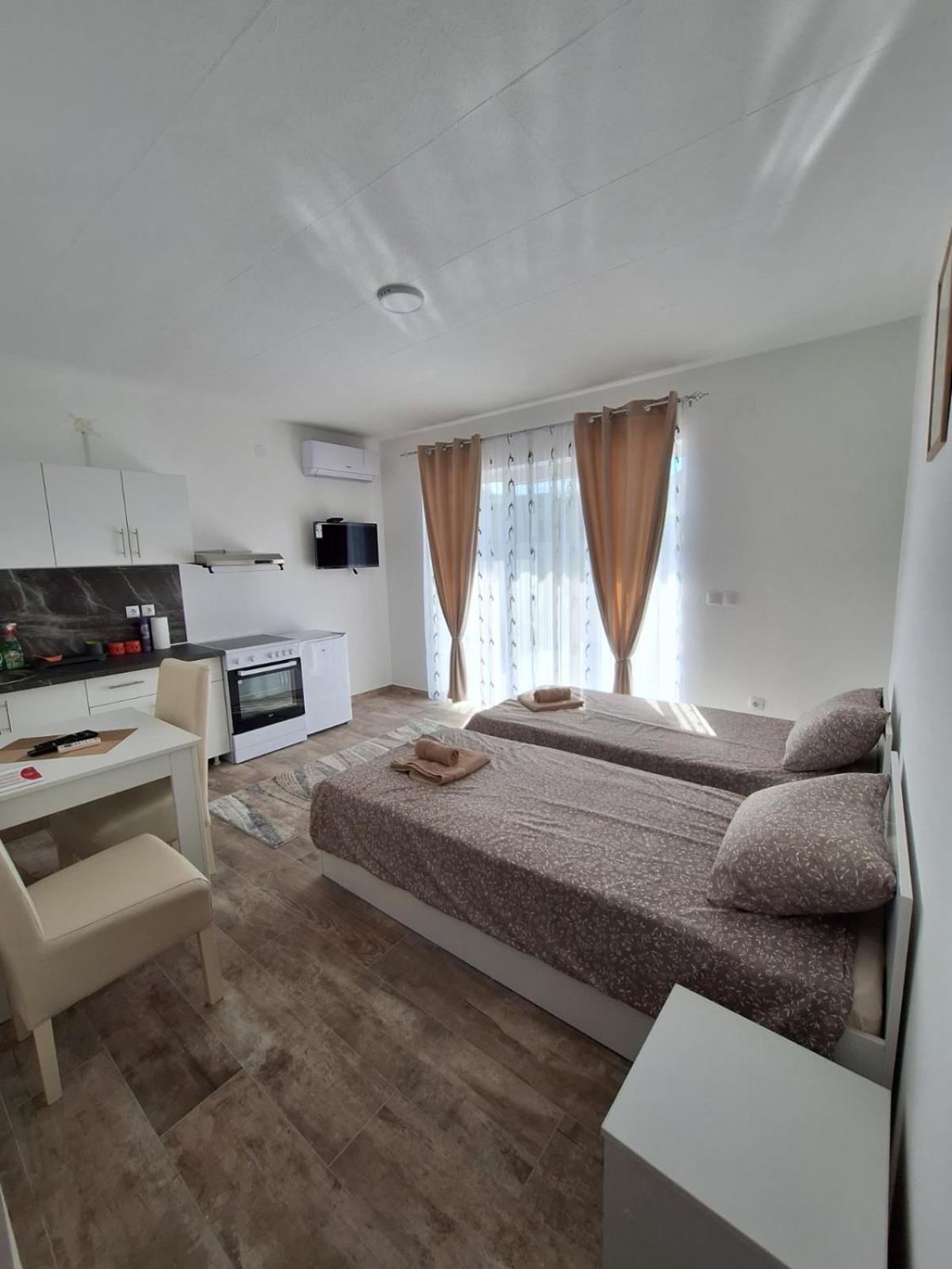 Apartmani Koki Kladovo Zewnętrze zdjęcie